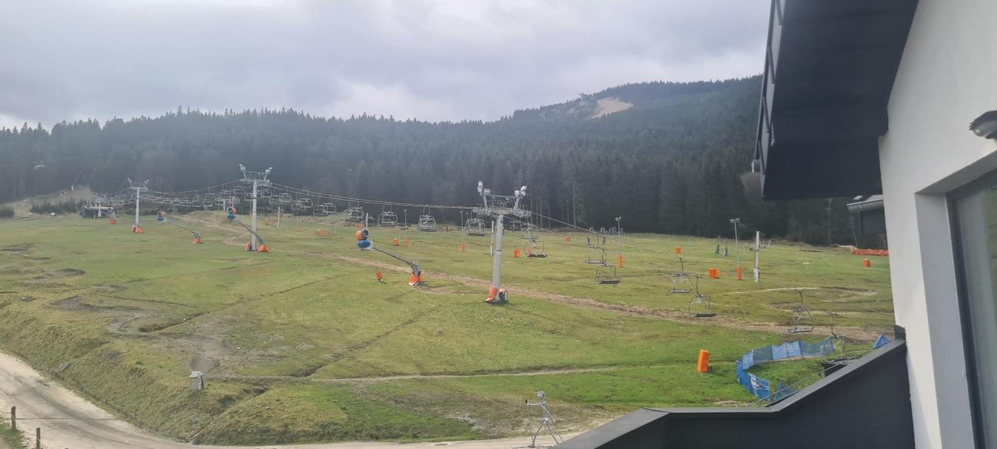 Czarna Perla Czarna Gora 402 *