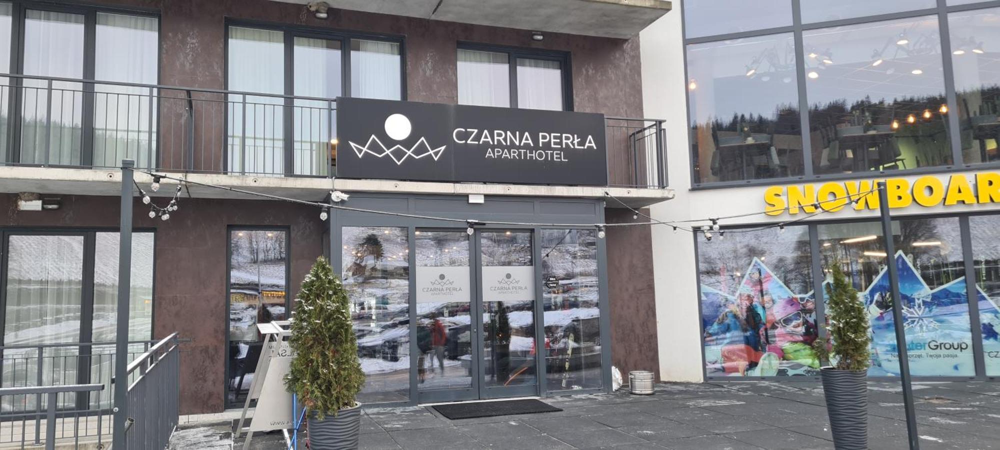 Czarna Perla Czarna Gora 402